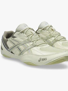 ASICS Cream & Beige Running Sneakers